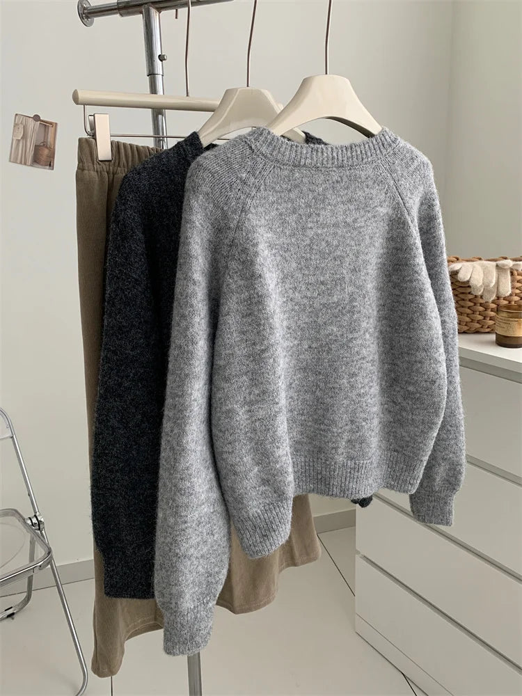 Deep Grey Wool Knitted Cardigan For Women 2026 Autumn Winter Soft And Sticky Warm Love Buckle Shoulder Sleeves