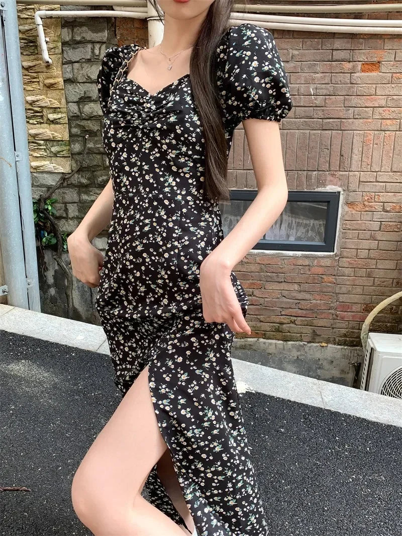 French Floral Dress for Women in Spring and Summer New Black High-end Slit Long Skirt Temperament Design Niche Tea Break