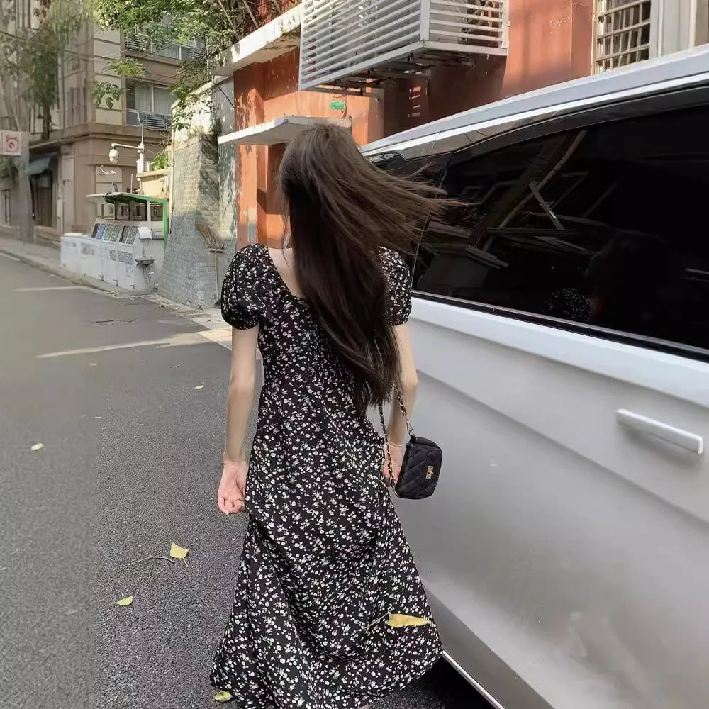 French Floral Dress for Women in Spring and Summer New Black High-end Slit Long Skirt Temperament Design Niche Tea Break