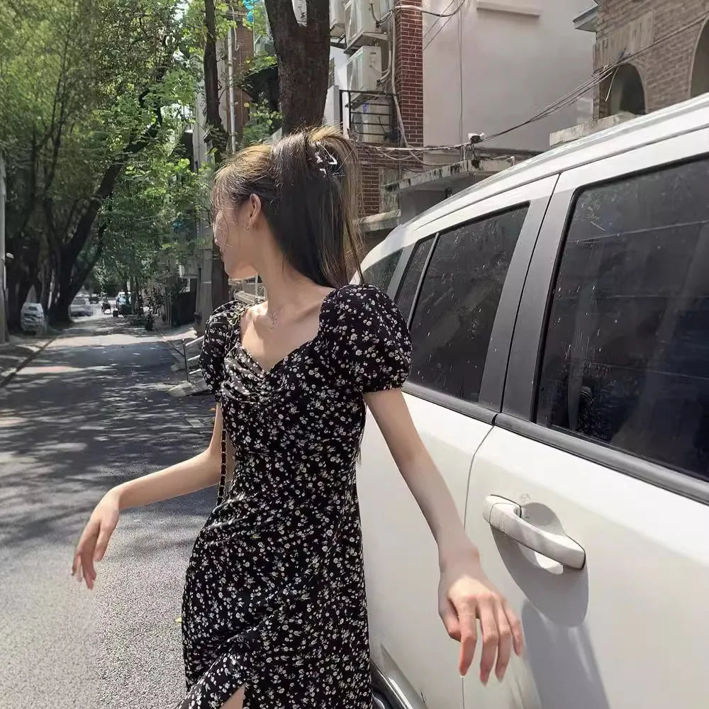 French Floral Dress for Women in Spring and Summer New Black High-end Slit Long Skirt Temperament Design Niche Tea Break