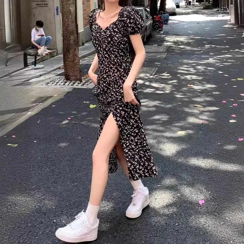 French Floral Dress for Women in Spring and Summer New Black High-end Slit Long Skirt Temperament Design Niche Tea Break