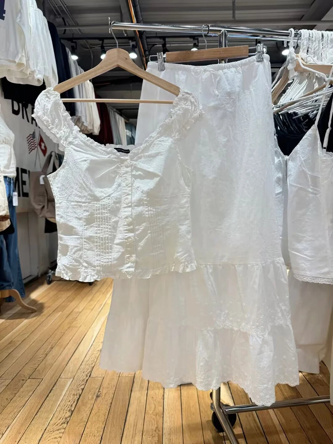 Ruffles White Basic Blouse Top for Woman Summer Folds Single Breasted Sleeveless Tank Tops Casual Cotton Vest Y2k Sweet Camisole