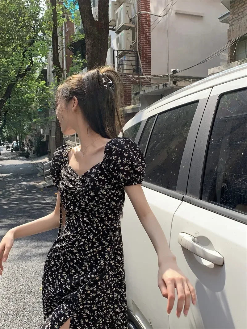 French Floral Dress for Women in Spring and Summer New Black High-end Slit Long Skirt Temperament Design Niche Tea Break