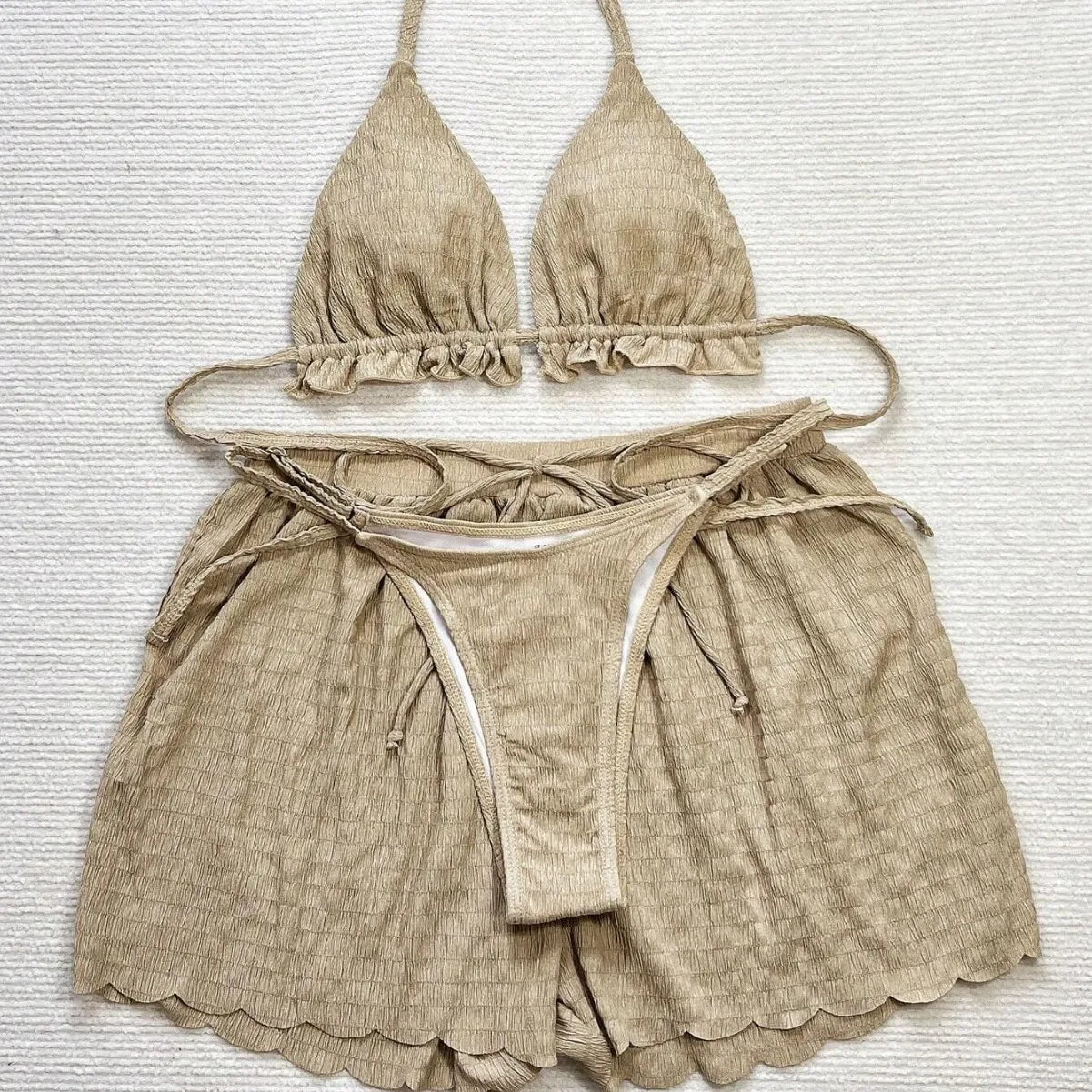 Ruffled Firlled Halter Bikini Women Swimwear Female Swimsuit Three-pieces Bikini Set with Shorts Bather Bathing Suit Women